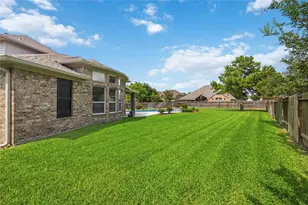 15711 Sandy Falls Ct, Houston, TX 77044 - Photo 46