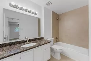 1103 Ashdale Dr, Sugar Land, TX 77498 - Photo 22