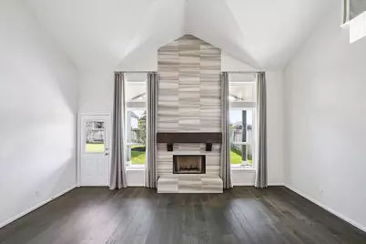 10011 Whitney Reach Drive, Rosharon, TX 77583 - Photo 14