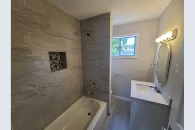 3919 Avenue O, Galveston, TX 77550 - Photo 22