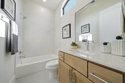 1709 Bologna Lane, Houston, TX 77055 - Photo 30