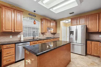 1627 Cantigny Lane, Katy, TX 77450 - Photo 8