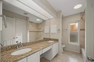 14135 Swallowfield Dr, Houston, TX 77077 - Photo 36