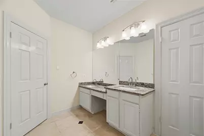 14135 Swallowfield Drive, Houston, TX 77077 - Photo 18