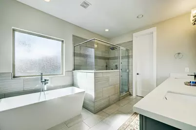 806 Thornton Road #A, Houston, TX 77018 - Photo 12