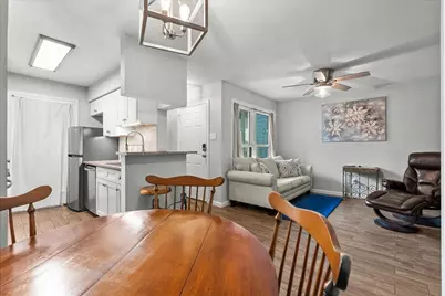 3506 Cove View Boulevard #1303, Galveston, TX 77554 - Photo 8
