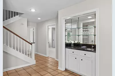 10331 Lynbrook Hollow Street, Houston, TX 77042 - Photo 6