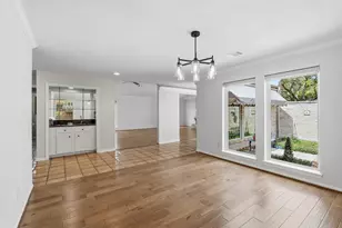 10331 Lynbrook Hollow St, Houston, TX 77042 - Photo 6