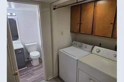 3025 Walnut Bend Lane #21, Houston, TX 77042 - Photo 20