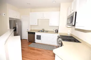 11607 Main Pine Dr, Houston, TX 77025 - Photo 2
