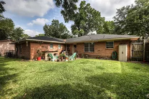 6222 Lindyann Ln, Houston, TX 77008 - Photo 34