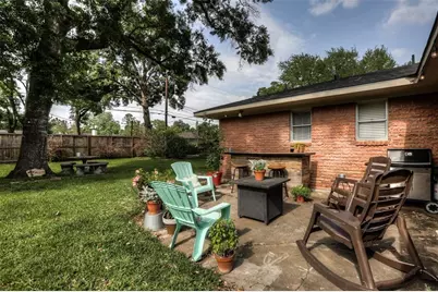6222 Lindyann Lane, Houston, TX 77008 - Photo 32