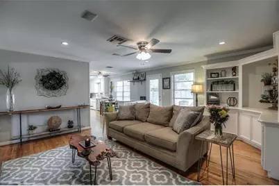 6222 Lindyann Lane, Houston, TX 77008 - Photo 12
