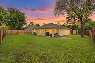 12303 Fairhaven Ln, Montgomery, TX 77356 - Photo 2