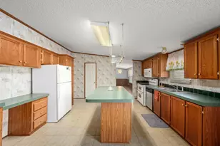 171 Co Rd 4322, Dayton, TX 77535 - Photo 6