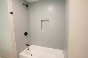 10202 Cathedral Dr, Houston, TX 77051 - Photo 16