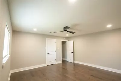 10202 Cathedral Drive, Houston, TX 77051 - Photo 18