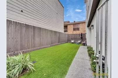 6108 Potomac Enclave Drive, Houston, TX 77057 - Photo 2