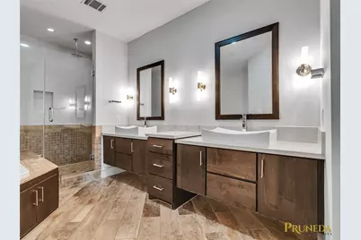 6108 Potomac Enclave Drive, Houston, TX 77057 - Photo 16
