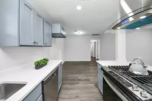 6511 Mohawk St, Houston, TX 77016 - Photo 10