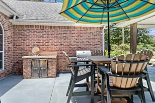153 Lakewood Dr, Village Mills, TX 77663 - Photo 40
