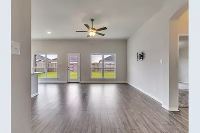 8216 Tourmaline Way, Texas City, TX 77591 - Photo 10
