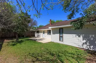 8311 Quail Burg Ln, Missouri City, TX 77489 - Photo 10