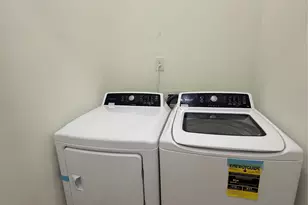 1815 McKee St, Houston, TX 77009 - Photo 28