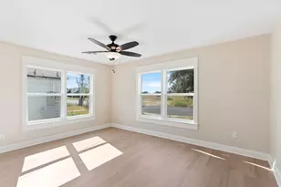 504 Franke St, El Campo, TX 77437 - Photo 6