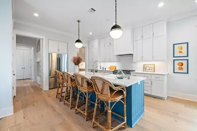 2602 E Seaside Drive, Galveston, TX 77550 - Photo 16