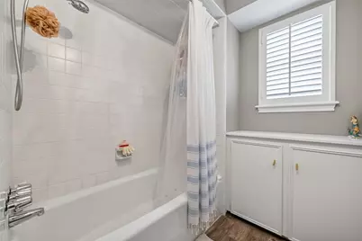 10022 Bayou Glen Road, Houston, TX 77042 - Photo 40