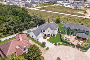 8002 N Circle Dr, Houston, TX 77071 - Photo 4