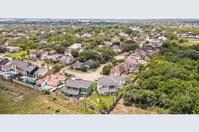 8002 N Circle Drive, Houston, TX 77071 - Photo 42