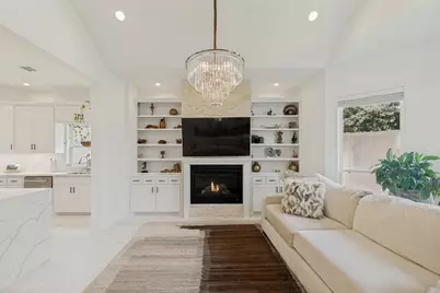 8002 N Circle Drive, Houston, TX 77071 - Photo 6