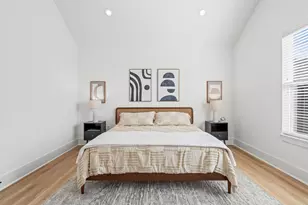 5209 Green Pine Tree Dr, Houston, TX 77018 - Photo 18