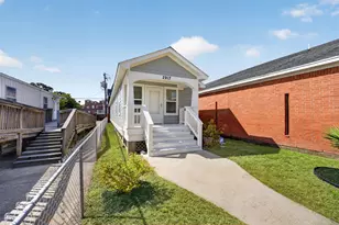 2917 Avenue M, Galveston, TX 77550 - Photo 2