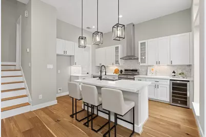 1175 W 19th Street, Houston, TX 77008 - Photo 10