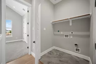 1175 W 19th St, Houston, TX 77008 - Photo 26