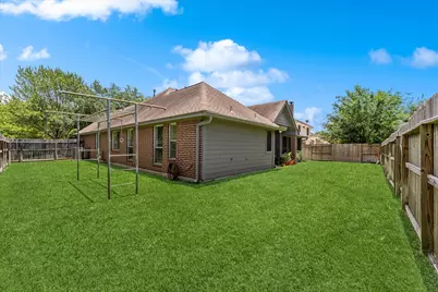 9539 Barretts Glen Court, Houston, TX 77065 - Photo 34