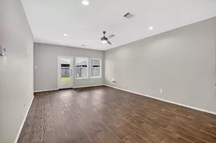 9909 Glenbrook Ln, Magnolia, TX 77354 - Photo 8