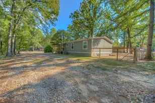 767 Windwood Dr, Livingston, TX 77351 - Photo 24