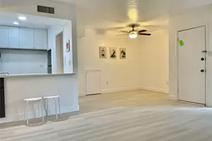 3400 Timmons Ln, Houston, TX 77027 - Photo 4