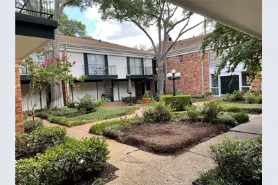 3400 Timmons Lane #13, Houston, TX 77027 - Photo 2