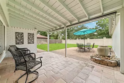 13302 Holston Hills Drive, Houston, TX 77069 - Photo 4