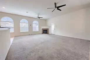 3218 Longhorn Cir, Manvel, TX 77578 - Photo 10