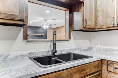 305 Yaupon Street, Sweeny, TX 77480 - Photo 20