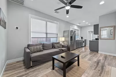 412 Drew St #2, Houston, TX 77006 - Photo 6