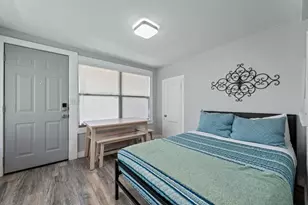 412 Drew St, Houston, TX 77006 - Photo 18