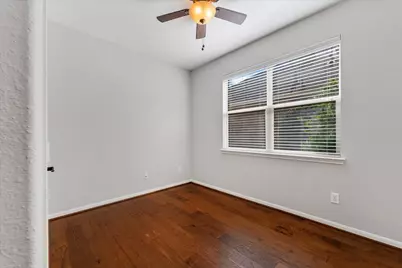 146 Black Swan Place, The Woodlands, TX 77354 - Photo 10