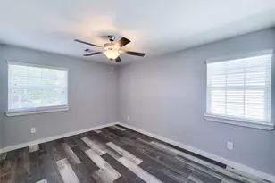 7202 Sandle St, Houston, TX 77088 - Photo 16